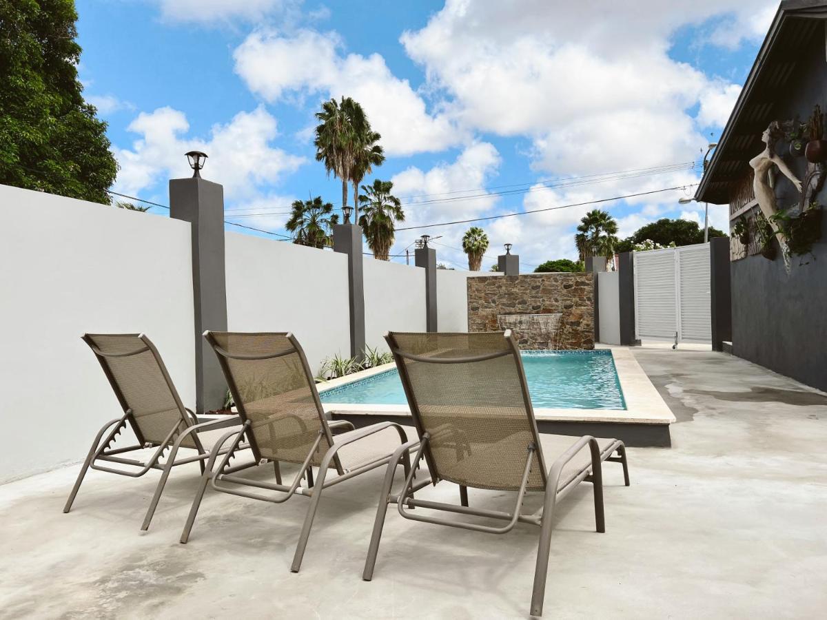 Aruba Bliss Condos Oranjestad Bagian luar foto